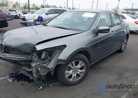 2010 Honda Accord 2.4 Lx-P из США, поврежденный, VIN 1HGCP2F46AA035086